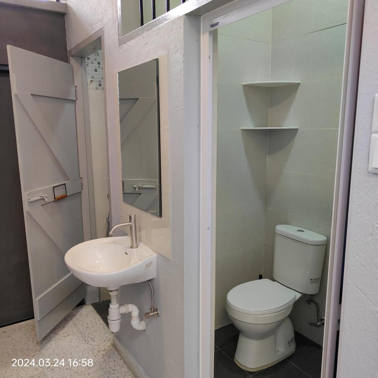 Sterling Homestay Tanjung Bungah  Exteriér fotografie